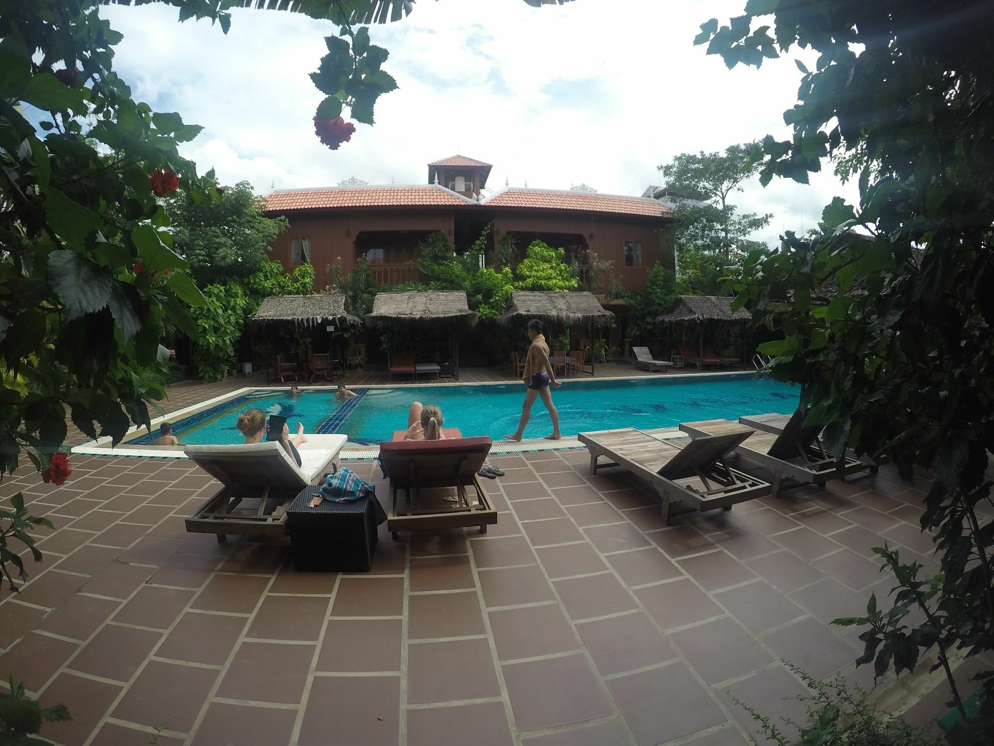 Delux Villa Battambang Exterior foto
