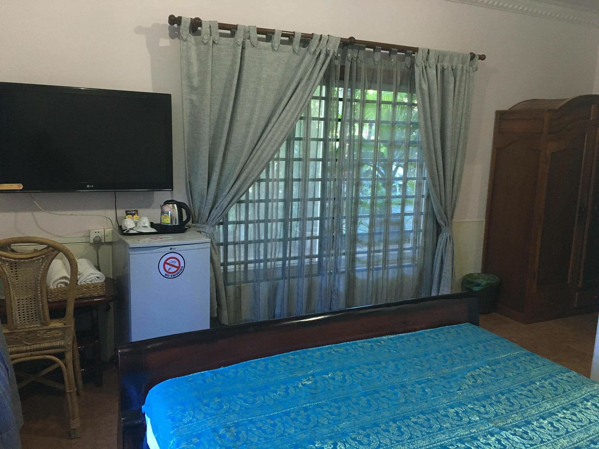 Delux Villa Battambang Exterior foto